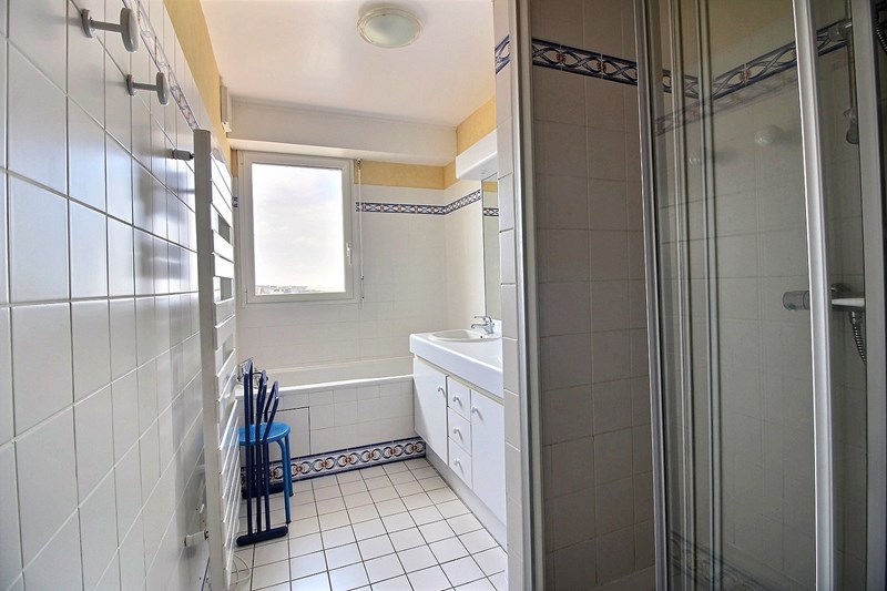 /picture/helios/116215201/GRAND LARGE C K4-L4/10_2025-11-30CET00h00-12.jpg